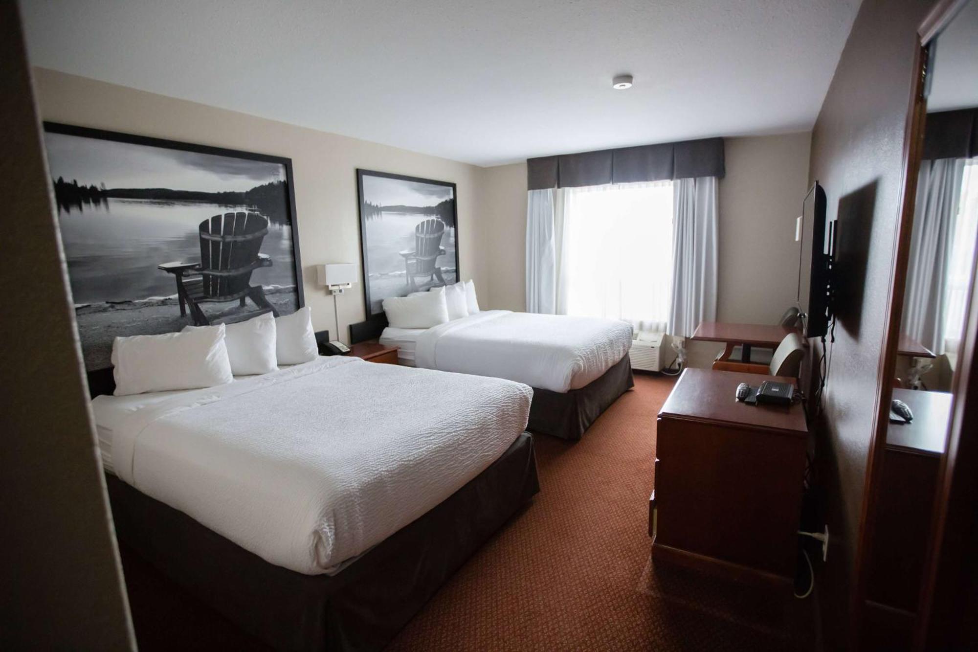 Hotel Super 8 By Wyndham Whitecourt Exterior foto